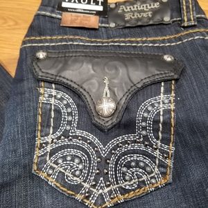 Antique Rivet jeans